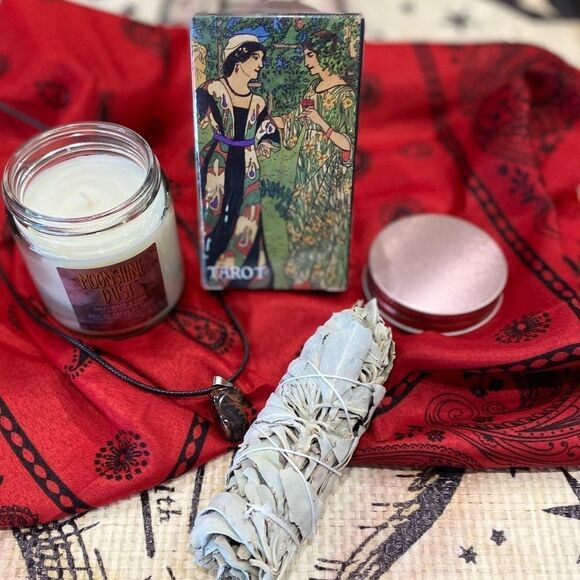 NEW Centennial Tarot Deck of Cards  by Smith-Waite 78 Deck of Cards - Picture 2 of 4